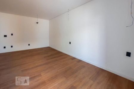 Casa à venda com 340m², 3 quartos e 6 vagas Casa à venda com 340m², 3 quartos e 6 vagasSuíte 2