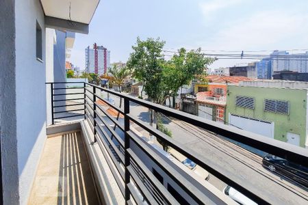 Casa à venda com 340m², 3 quartos e 6 vagas Casa à venda com 340m², 3 quartos e 6 vagasVaranda da Suíte 1