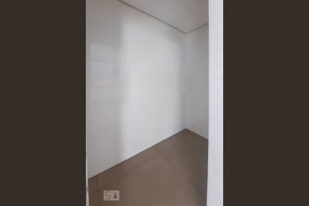 Casa à venda com 340m², 3 quartos e 6 vagas Casa à venda com 340m², 3 quartos e 6 vagasCozinha