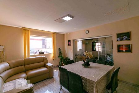 Apartamento à venda com 80m², 3 quartos e 5 vagasCopa