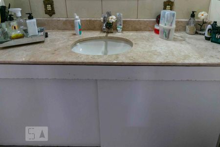 Apartamento à venda com 80m², 3 quartos e 5 vagasBanheiro