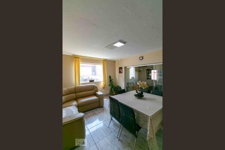 Apartamento à venda com 80m², 3 quartos e 5 vagasCopa