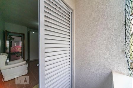 Casa à venda com 90m², 2 quartos e 2 vagas Casa à venda com 90m², 2 quartos e 2 vagasVaranda do Quarto 1