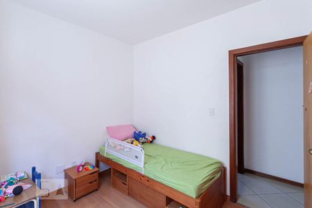 Apartamento à venda com 117m², 3 quartos e 2 vagasQuarto 2