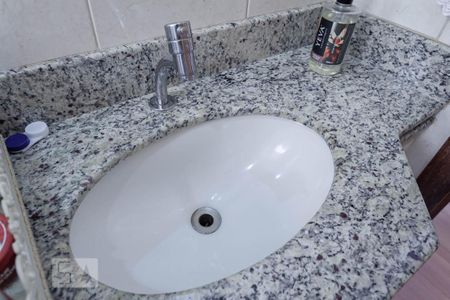 Apartamento à venda com 117m², 3 quartos e 2 vagasBanheiro da suíte