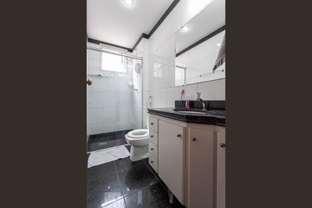 Apartamento à venda com 117m², 3 quartos e 2 vagasBanheiro da suíte