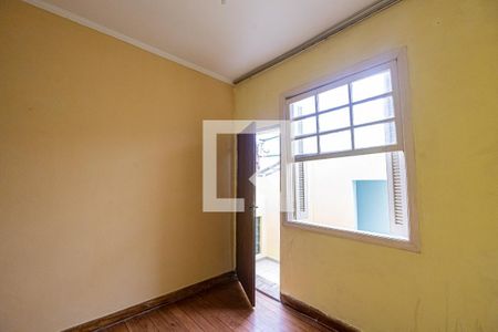 Casa à venda com 243m², 3 quartos e 2 vagasQuarto 2