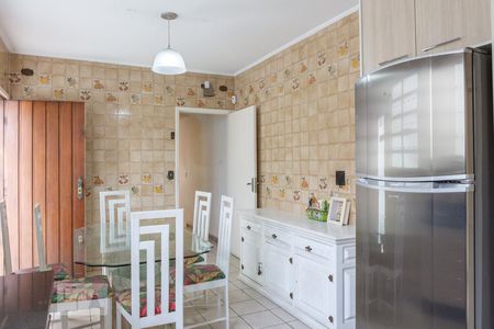 Casa à venda com 350m², 4 quartos e 2 vagasCozinha