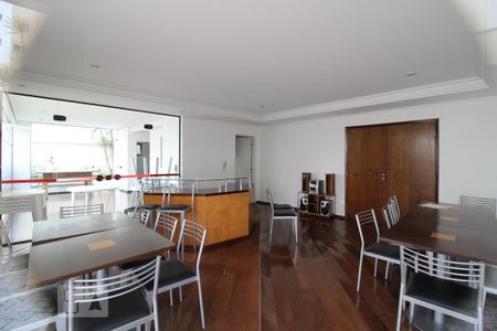 Apartamento para alugar com 169m², 3 quartos e 3 vagasÁrea Comum  - Salão de festas