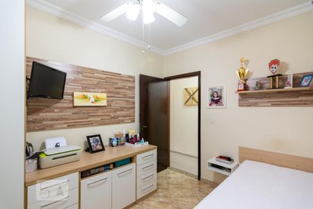 Casa de condomínio à venda com 136m², 3 quartos e 3 vagasQuarto 2