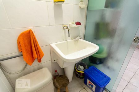 Casa de condomínio à venda com 136m², 3 quartos e 3 vagasÁrea de Serviço