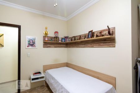 Casa de condomínio à venda com 136m², 3 quartos e 3 vagasQuarto 2