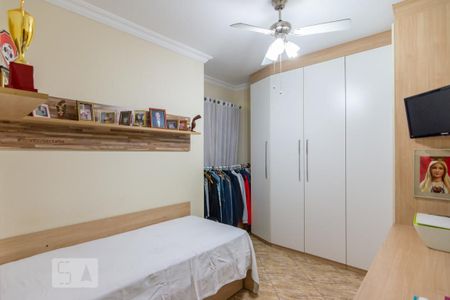 Casa de condomínio à venda com 136m², 3 quartos e 3 vagasQuarto 2