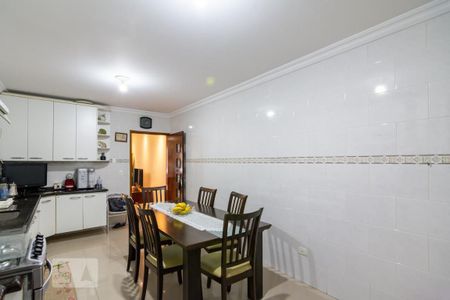 Casa de condomínio à venda com 136m², 3 quartos e 3 vagasCozinha