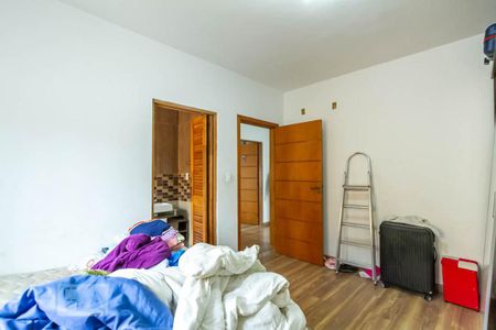 Casa à venda com 360m², 4 quartos e 1 vaga Casa à venda com 360m², 4 quartos e 1 vagaSuíte 4