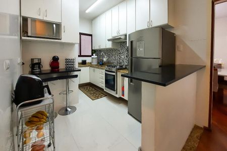 Apartamento à venda com 74m², 2 quartos e 1 vaga Apartamento à venda com 74m², 2 quartos e 1 vagaCozinha