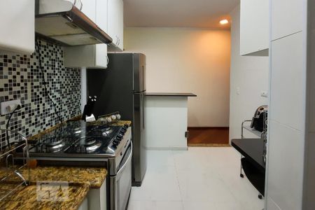 Apartamento à venda com 74m², 2 quartos e 1 vaga Apartamento à venda com 74m², 2 quartos e 1 vagaCozinha