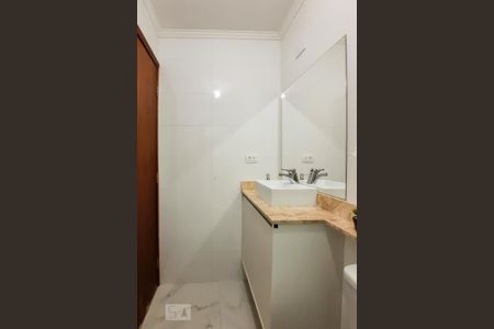 Apartamento à venda com 74m², 2 quartos e 1 vaga Apartamento à venda com 74m², 2 quartos e 1 vagaBanheiro da Suíte