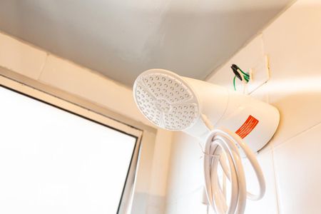 Apartamento à venda com 42m², 2 quartos e sem vaga Apartamento à venda com 42m², 2 quartos e sem vagaChuveiro