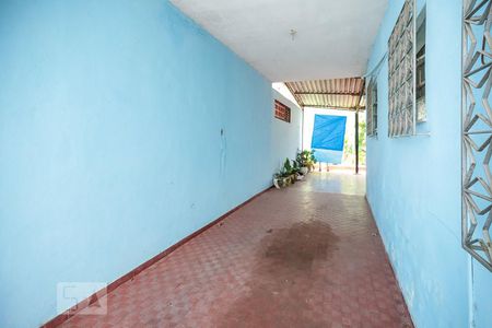 Casa à venda com 160m², 2 quartos e 4 vagas Casa à venda com 160m², 2 quartos e 4 vagasGaragem