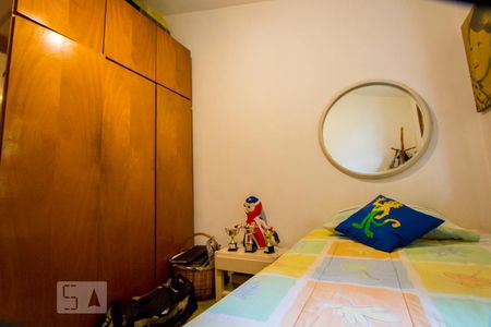 Casa à venda com 320m², 4 quartos e 6 vagasQuarto 4