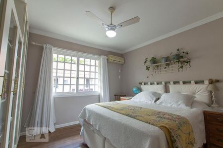 Casa à venda com 191m², 4 quartos e 2 vagas Casa à venda com 191m², 4 quartos e 2 vagasSuíte 1