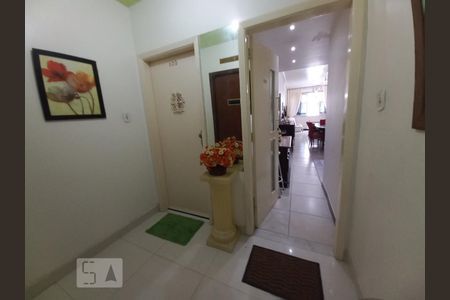 Apartamento à venda com 130m², 3 quartos e sem vagaHall de Entrada