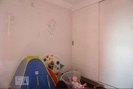 Apartamento à venda com 198m², 4 quartos e 2 vagas Apartamento à venda com 198m², 4 quartos e 2 vagasQuarto 2