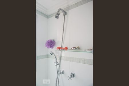 Apartamento à venda com 198m², 4 quartos e 2 vagas Apartamento à venda com 198m², 4 quartos e 2 vagasBanheiro
