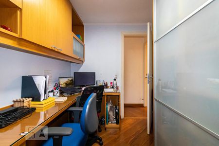Apartamento à venda com 202m², 4 quartos e 4 vagasHome Office (Quarto 1)