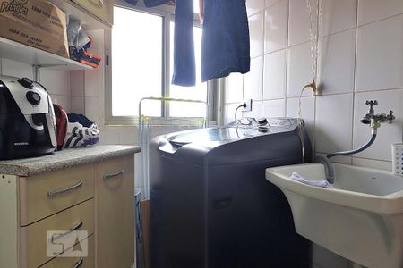 Apartamento à venda com 60m², 3 quartos e 1 vagaÁrea de Serviço