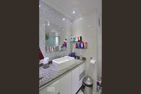 Apartamento à venda com 60m², 3 quartos e 1 vagaBanheiro Social