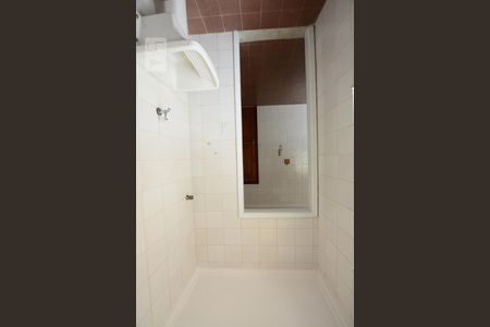 Apartamento à venda com 105m², 2 quartos e 1 vagaÁrea de Serviço