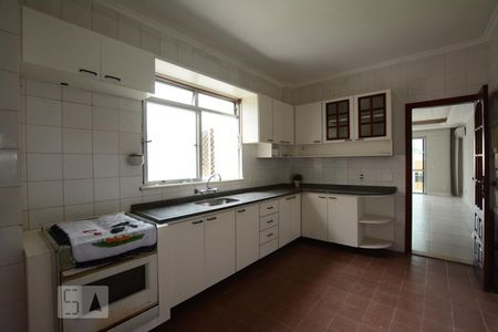 Apartamento à venda com 105m², 2 quartos e 1 vagaCozinha