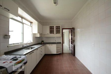 Apartamento à venda com 105m², 2 quartos e 1 vagaCozinha