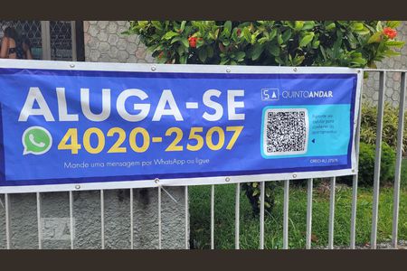 Apartamento à venda com 105m², 2 quartos e 1 vagaFoto da placa na área comum