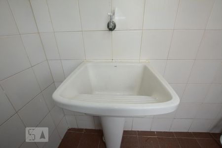 Apartamento à venda com 105m², 2 quartos e 1 vagaÁrea de Serviço