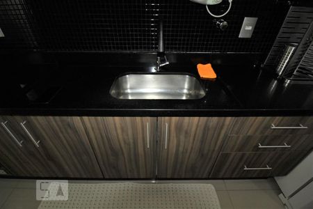 Apartamento à venda com 71m², 3 quartos e 2 vagasCozinha pia