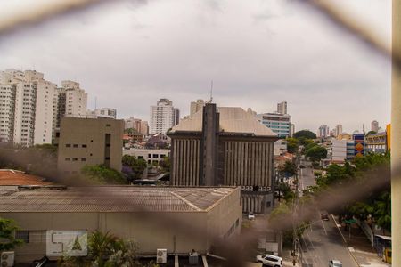 Apartamento à venda com 66m², 2 quartos e 1 vaga Apartamento à venda com 66m², 2 quartos e 1 vagaVista da área de serviço