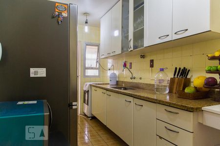 Apartamento à venda com 66m², 2 quartos e 1 vaga Apartamento à venda com 66m², 2 quartos e 1 vagaCozinha