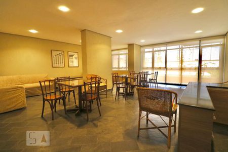 Apartamento para alugar com 55m², 1 quarto e 1 vaga Apartamento para alugar com 55m², 1 quarto e 1 vagaÁrea comum - Salão de festas