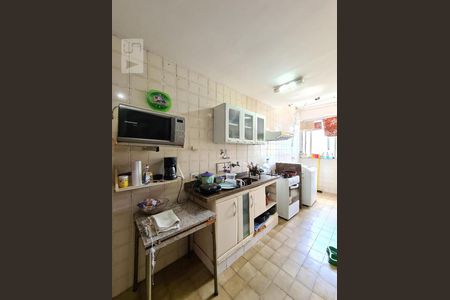 Apartamento à venda com 97m², 2 quartos e 1 vaga Apartamento à venda com 97m², 2 quartos e 1 vagaCozinha