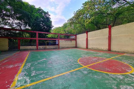 Apartamento à venda com 97m², 2 quartos e 1 vaga Apartamento à venda com 97m², 2 quartos e 1 vagaÁrea comum - Quadra Esportiva