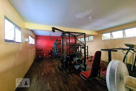 Apartamento à venda com 97m², 2 quartos e 1 vaga Apartamento à venda com 97m², 2 quartos e 1 vagaÁrea comum - Academia