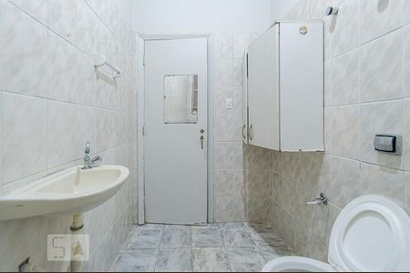 Banheiro de apartamento à venda com 1 quarto, 75m² em Bela Vista, São Paulo