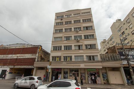 Apartamento à venda com 63m², 2 quartos e sem vaga Apartamento à venda com 63m², 2 quartos e sem vagaFachada
