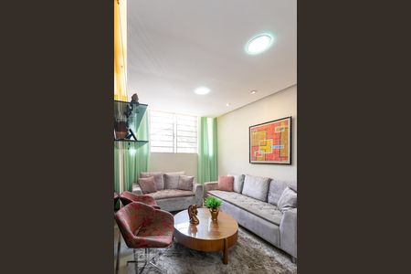 Sala de apartamento para alugar com 3 quartos, 90m² em Funcionários, Belo Horizonte