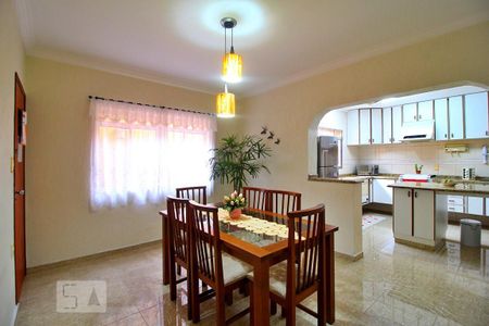 Casa à venda com 193m², 3 quartos e 2 vagasCopa