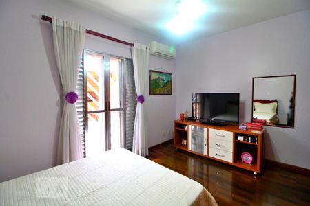 Casa à venda com 193m², 3 quartos e 2 vagasQuarto 2