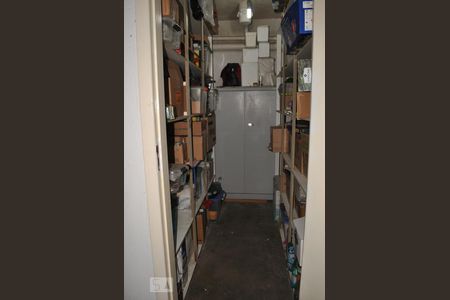 Casa de condomínio para alugar com 60m², 2 quartos e 2 vagasDepósito